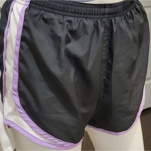 NIKE Dri-Fit Tempo Shorts Size XS (0-2) - Picture 5 of 6